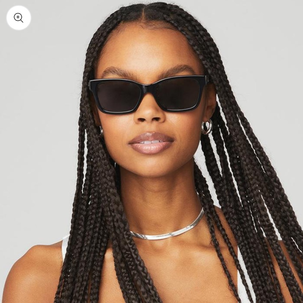 Alo chill sunglasses